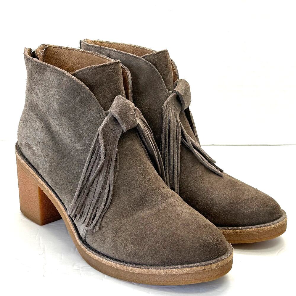 Ugg Australia‎ Tan Suede Corin Ankle Booties Block Heel Size 6.5 #1018642